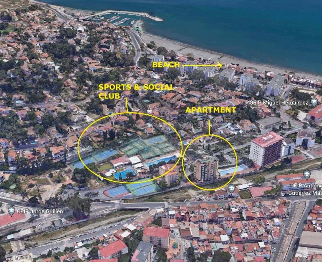 Apartamento A Un Paso Del Mar Malaga Bagian luar foto