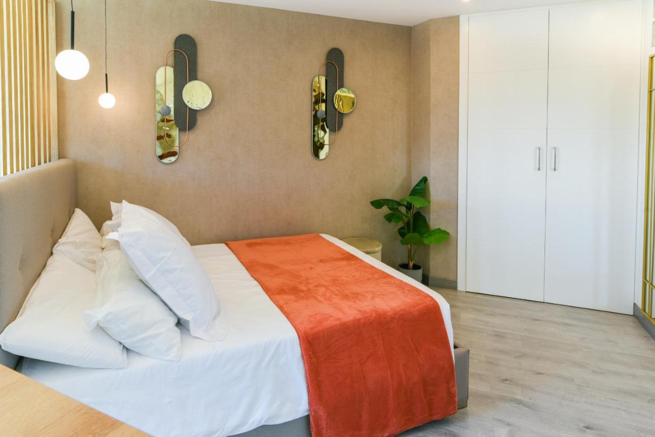 Apartamento A Un Paso Del Mar Malaga Bagian luar foto