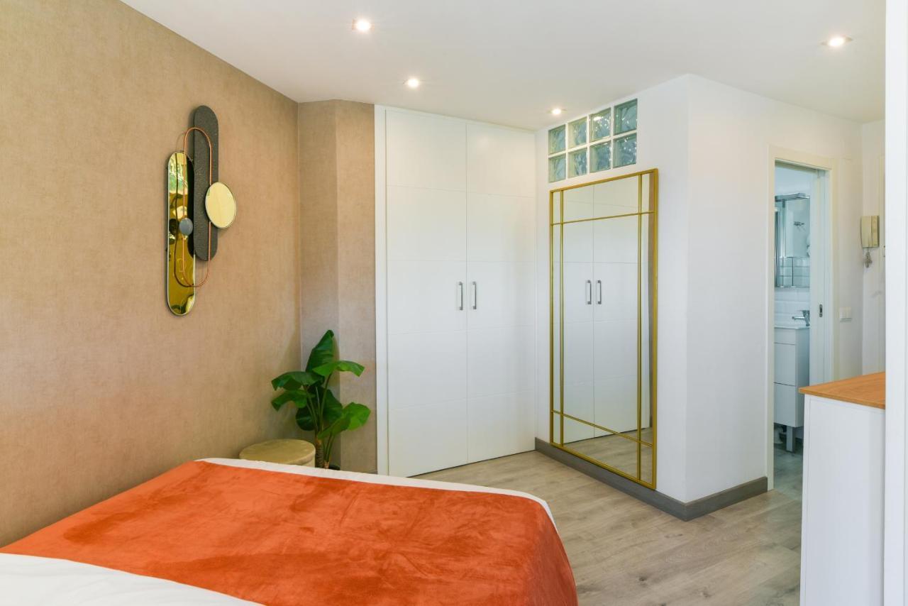 Apartamento A Un Paso Del Mar Malaga Bagian luar foto