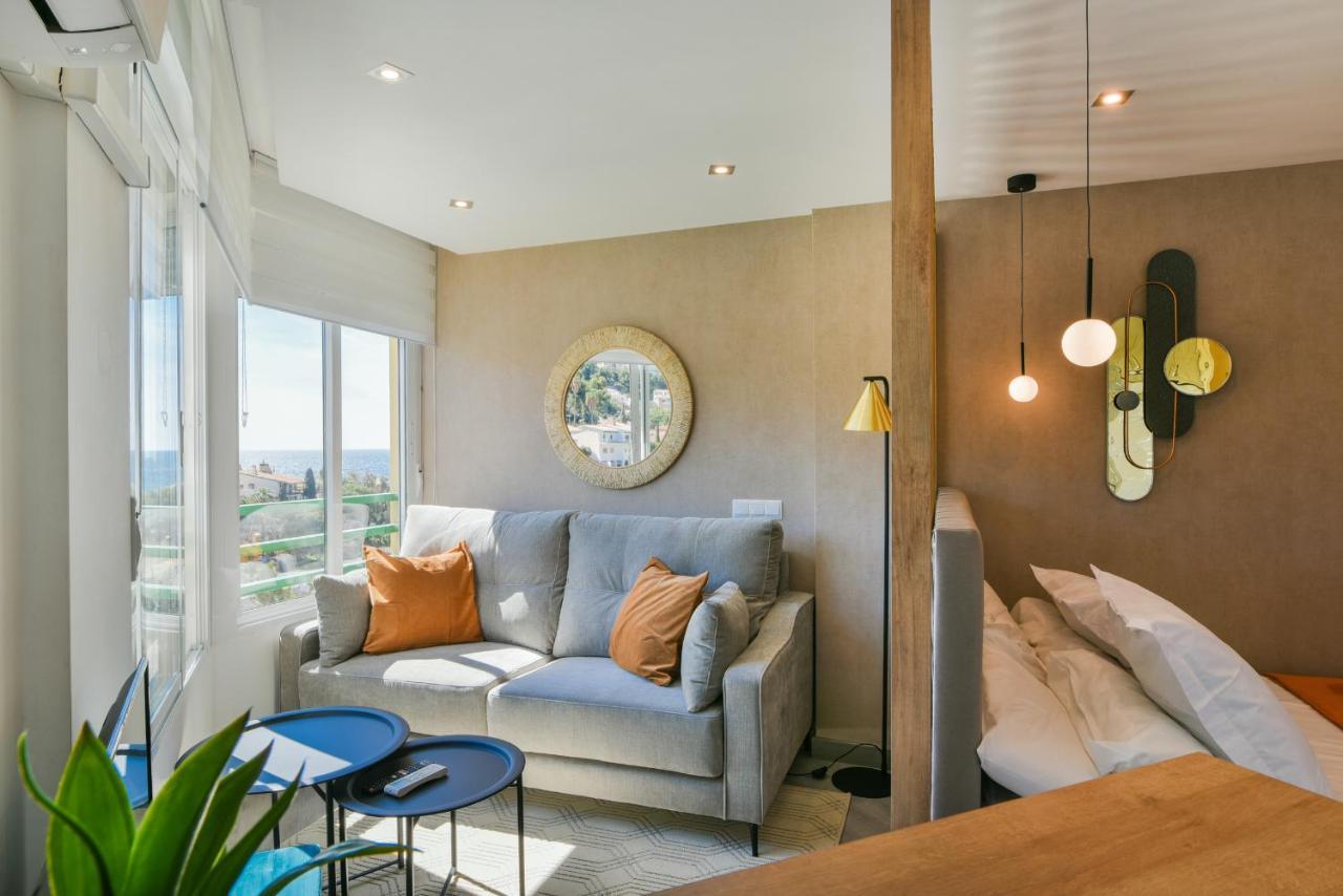 Apartamento A Un Paso Del Mar Malaga Bagian luar foto